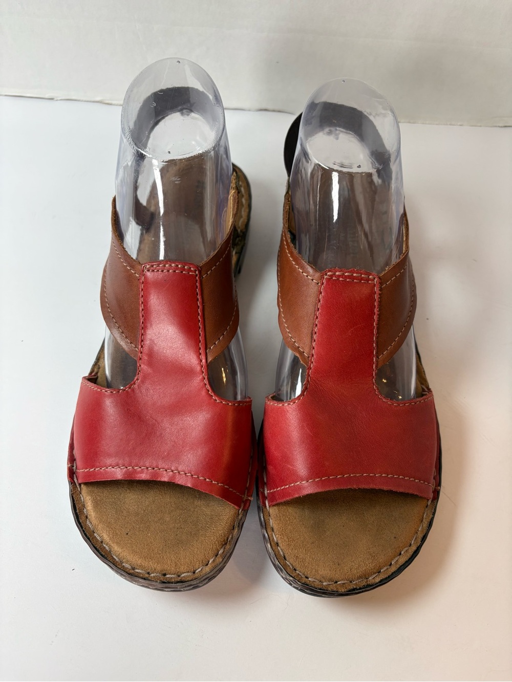 Naturalizer Ringo leather two-tone red & brown t-strap slingback sandals 10M